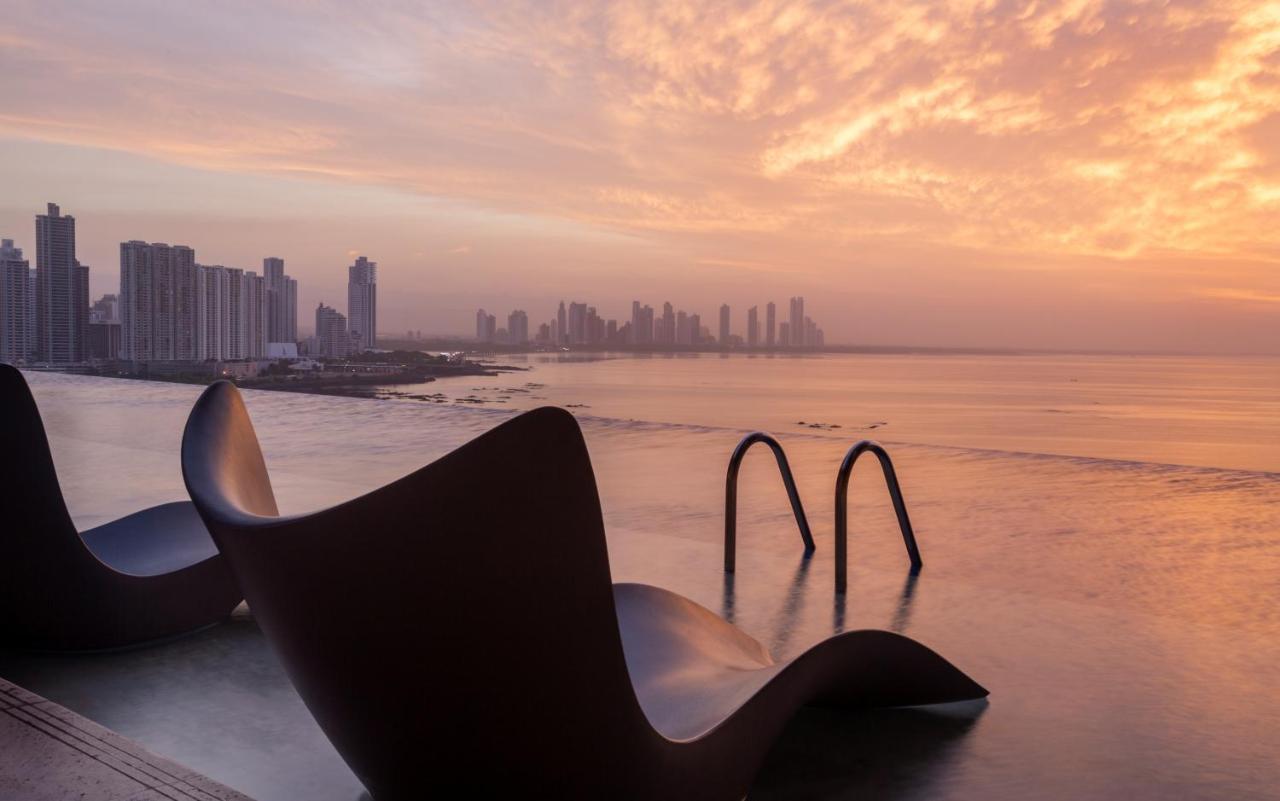 Jw Marriott Panama Hotel Luaran gambar View of the city from the Bay of Biscay